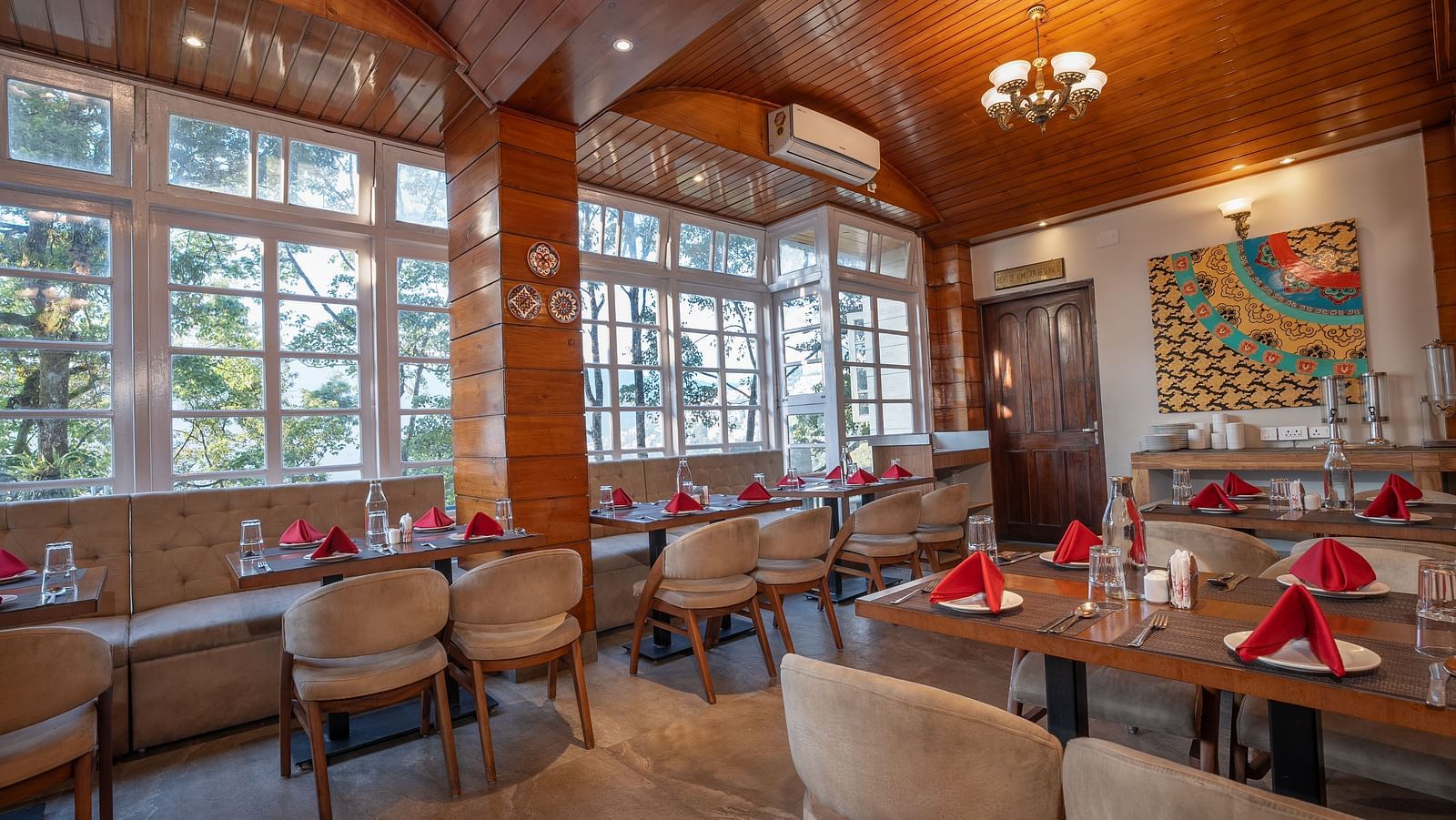 restaurant