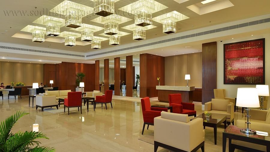 Lobby Park Plaza Zirakpur