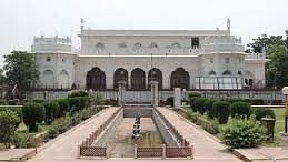 Safed Bardari , The Piccadily Lucknow, Places to see in Lucknow