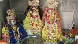  Idols of the Hindu deities Radha, Krishna, and Brahma at the Radha Krishna Vivah Sthali temple in Bhandirvan, Mathura.