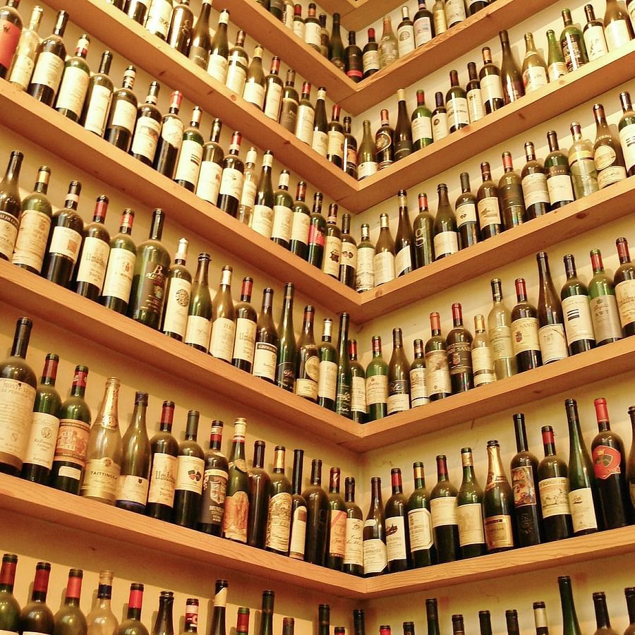 wine shop in ahmedabad
