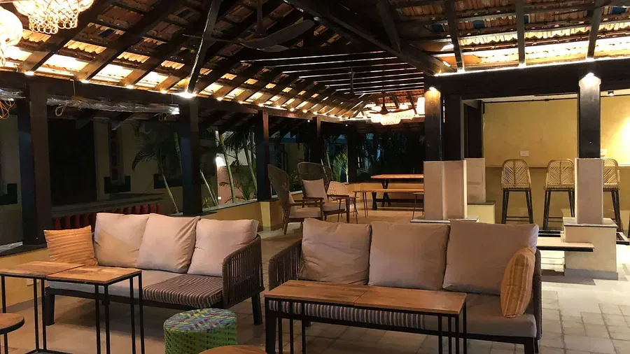 A communal space with seating area at Indie Stays Resort, Goa