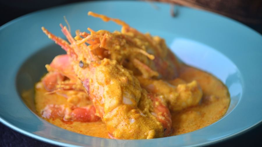 a plate of chingri machher malaikari - polo floatel kolkata