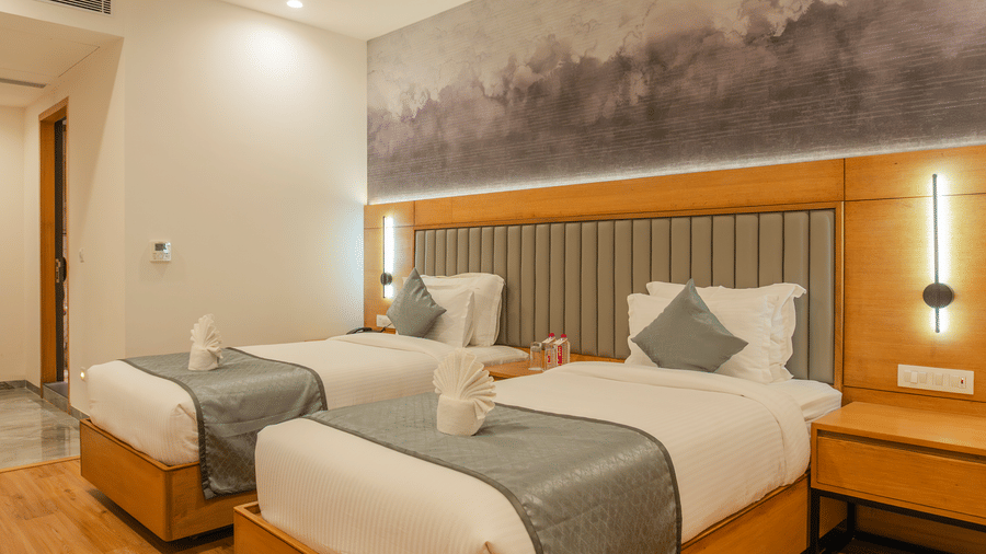 twin bed deluxe 2