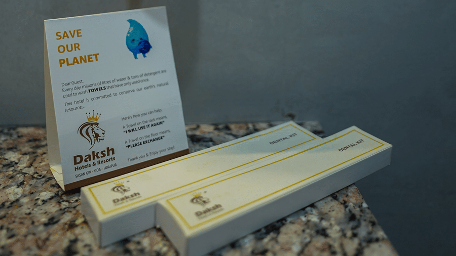 corpoaret-room-toiletries