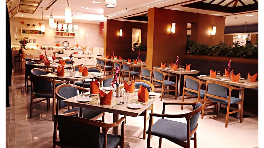 seating area at Cascades restaurant in Vizag 1