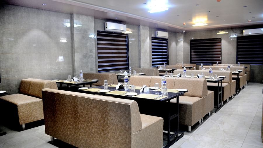 Restaurant - Clarks Collection, Somnath