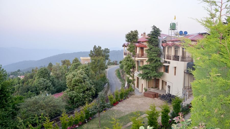 Ojaswi Himalayan Resort, Mukteshwar Nainital Exterior View Ojaswi Himalayan Resort Mukteshwar 10
