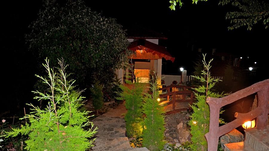 Ojaswi Himalayan Resort, Mukteshwar Nainital Garden Ojaswi Himalayan Resort Mukteshwar 4