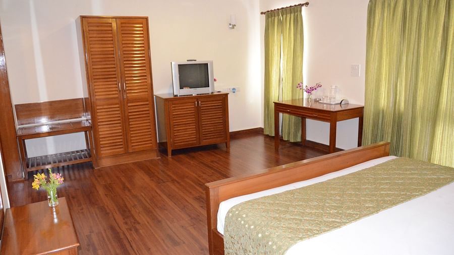 Executive Suite Trinity Suites Ulsoor Bangalore3 2