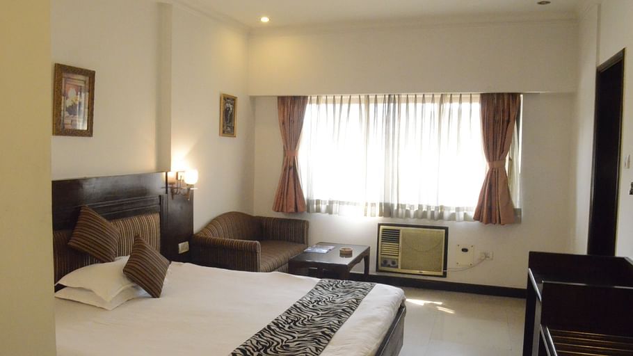 Lytton Hotel, Kolkatta Kolkata Double Room Lytton Hotel Kolkata