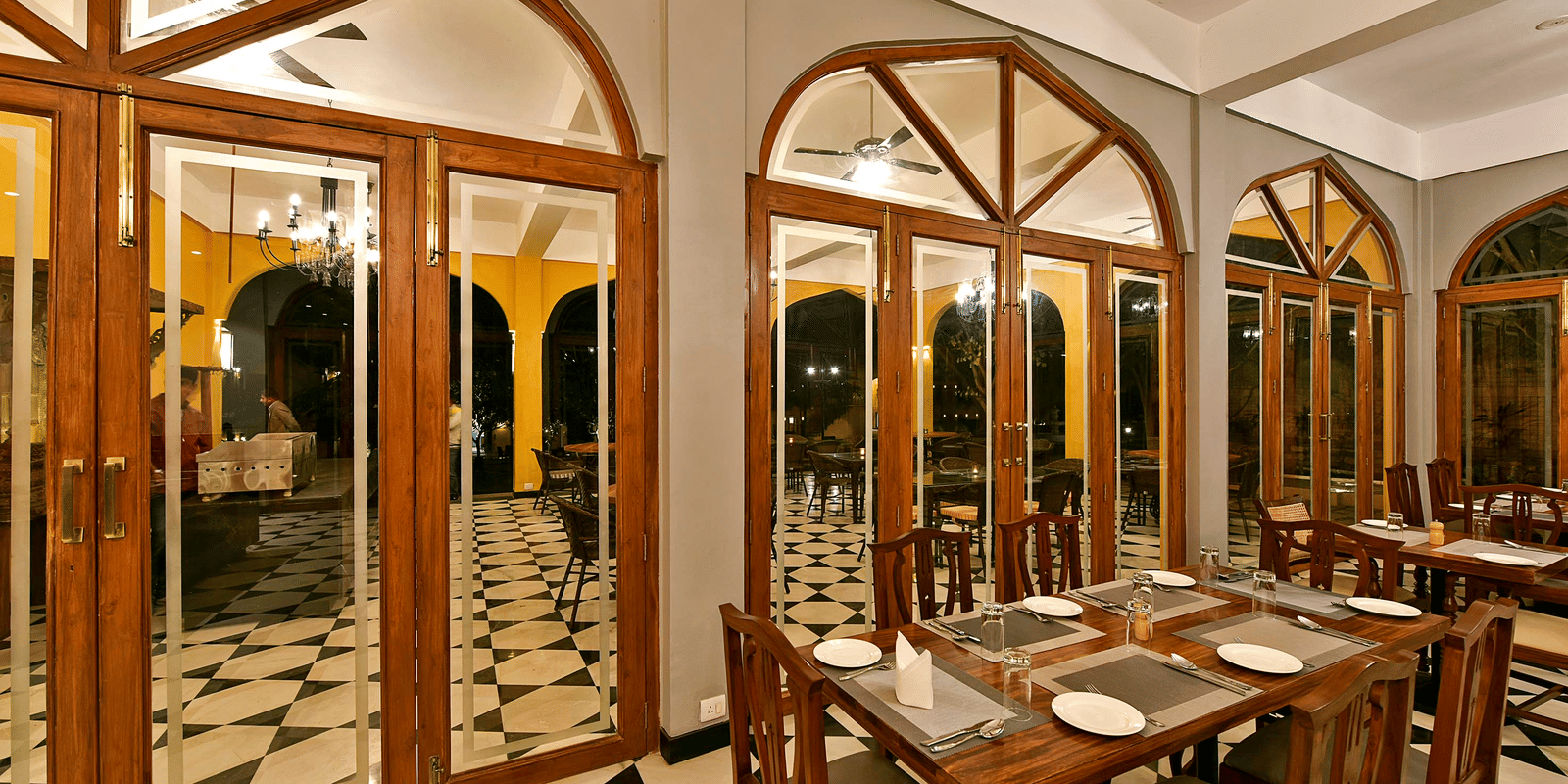 gogunda-palace-dining-heritage-quarter-12