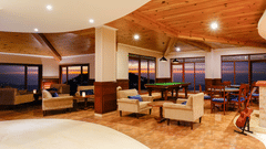 Sarovar-Bar-Sapphire Lounge Bar 01