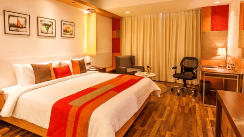 room double Deventure Sarovar Portico Kapashera New Delhi 2