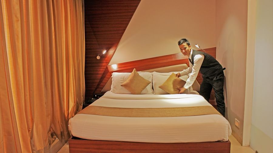 Rooms in Anderi East, Restaurant in Andheri, Dragonfly hotel in Andheri