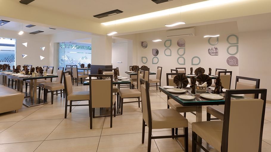 Hotel Summit, Ahmedabad Ahmedabad  T 87372