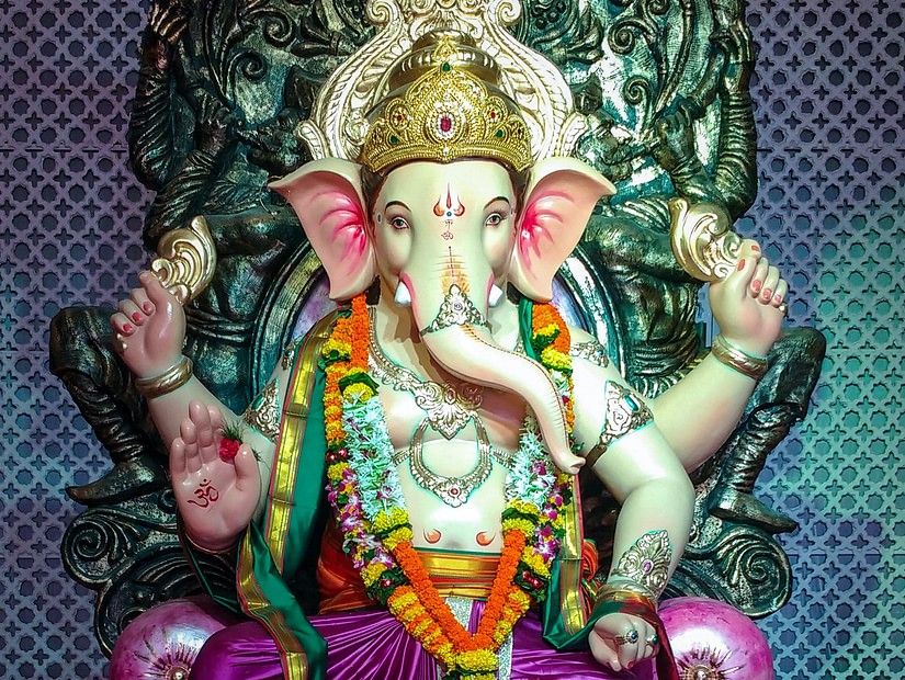 idol of Ganpati bappa