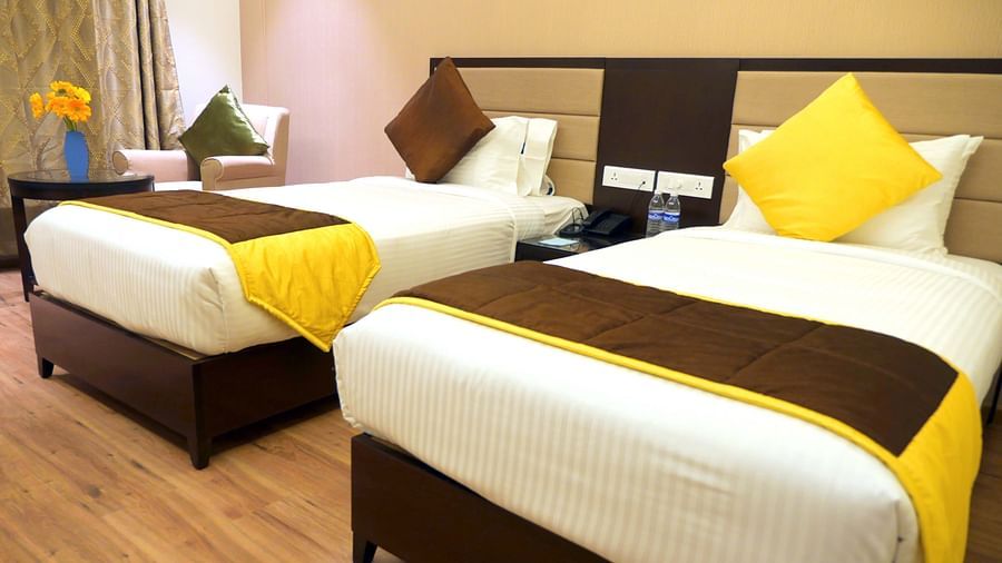 view of twin beds of Premium Twin Room of ASR Parklane, Hosur