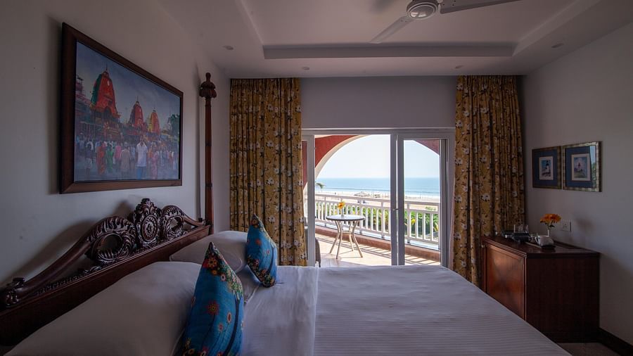 view of the bed - Mayfair Heritage, Puri