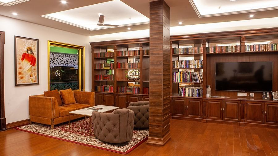 indoor seating space at the library - Mayfair Lake Resort, Raipur 2