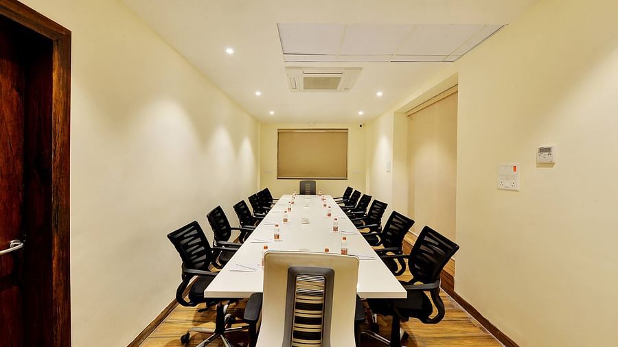 BOARD ROOM IMAGE