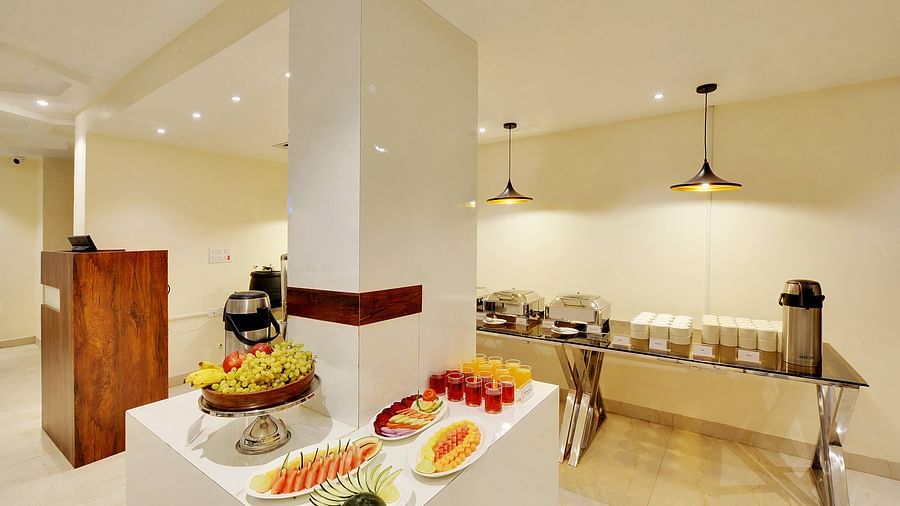 TANGELO MULTICUISINE RESTAURANT BUFFET BREAKFAST MASTIFF SELECT