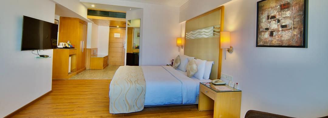 DLX Rooms
