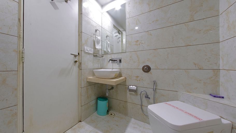 Hotel Summit, Ahmedabad Ahmedabad  T8 1647