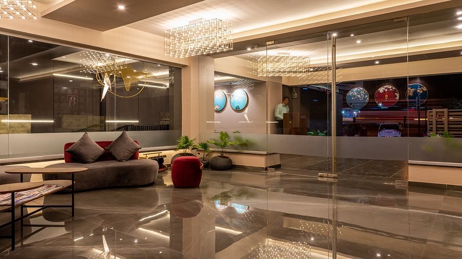 Lobby 1