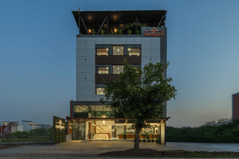 Perfectstayz Premium Shree Narayana, Ujjain