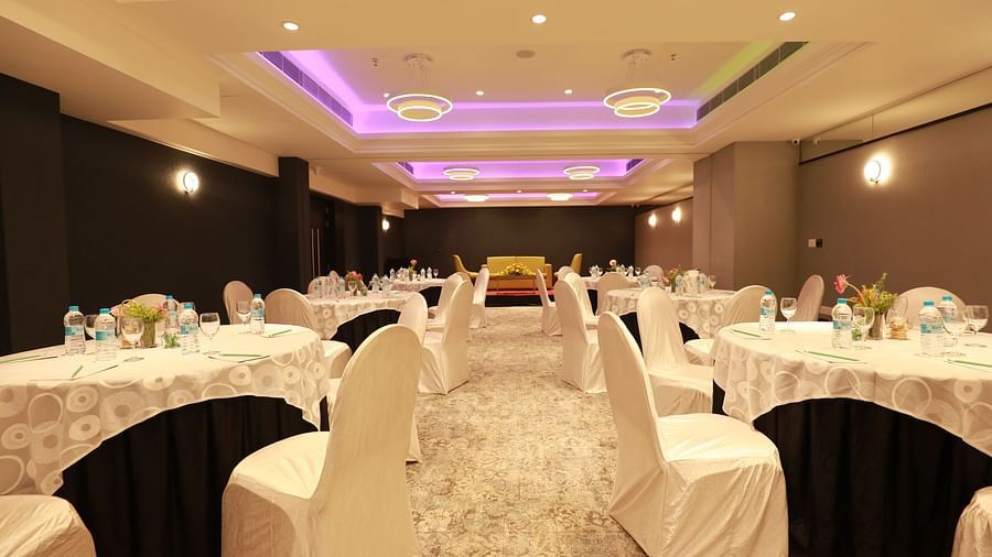 Senate-01 Conference Hall at Hotel IRA Bhubaneswar2