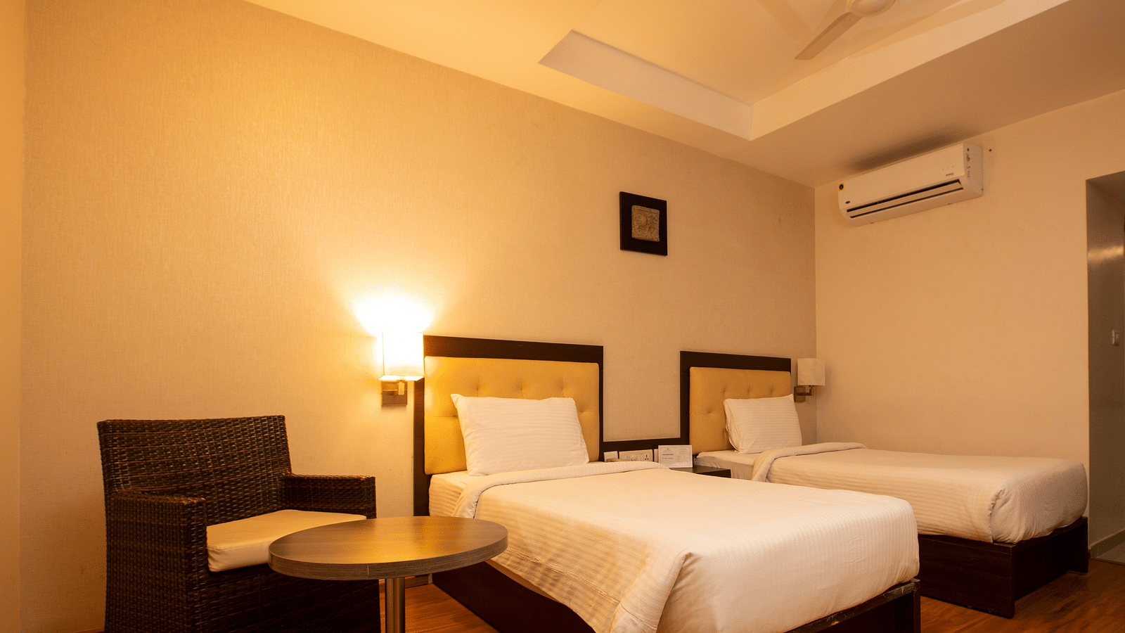 Executive Room Twin 1