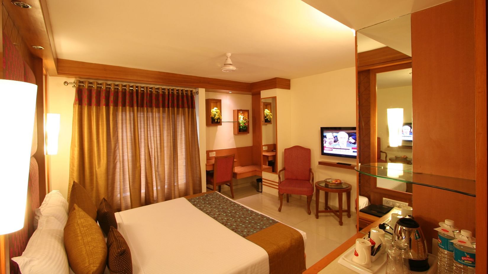 Interior of Executive Rooms in Hotel Southern, one of the best hotels in NewDelhi