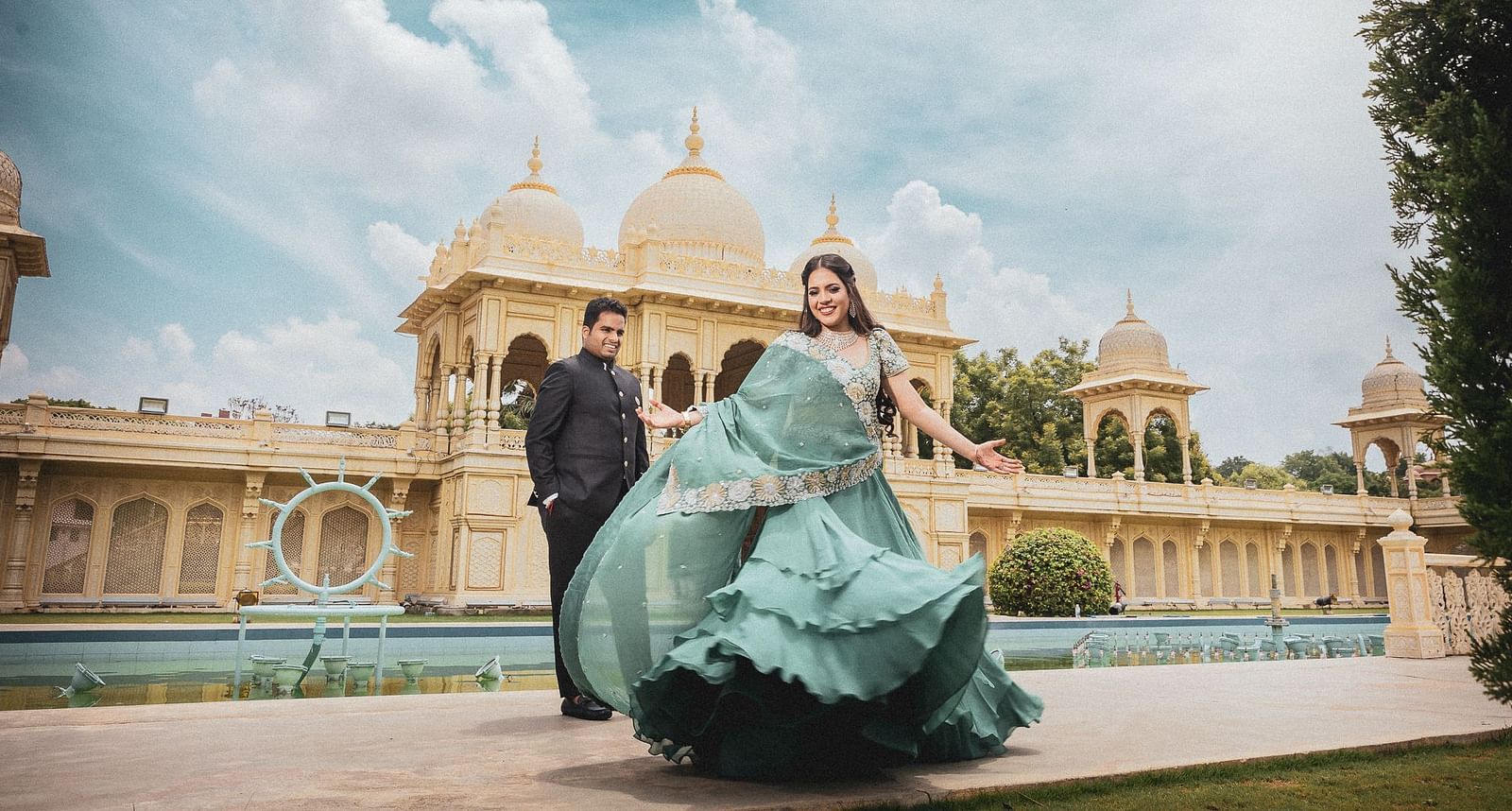 Pre Wedding Shoot at Mughal Garden Morning View Ramoji Film City
