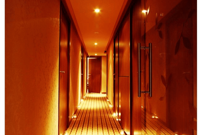 Spa passage