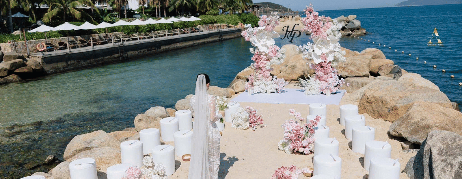 WEDDINGS SECTION - WIDGET ONE IMAGE