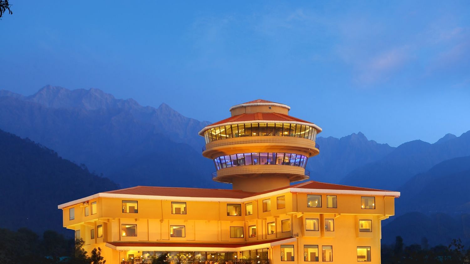 Facade at RS Sarovar Portico, Palampur Hotels 10