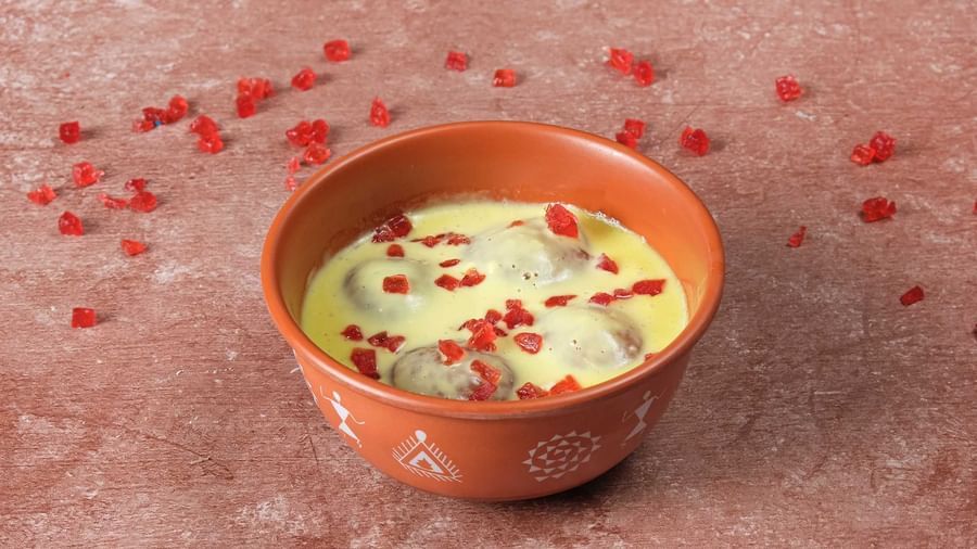 Dessert served in clay bowl at Monday Hotels Amalapuram Heights.