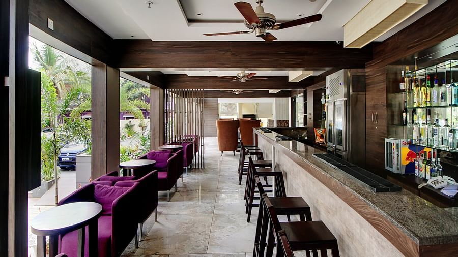 Lounge Bar at Resort De Crossroads, Goa