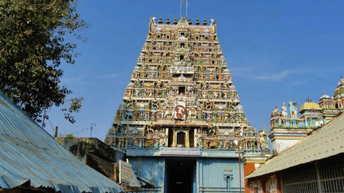 Sikkal Singaravelan Temple, a Hindu Temple inNagapattinam which is built in South Indian Style. Multiply storeys and the idols of Gods and Goddesses in each one.