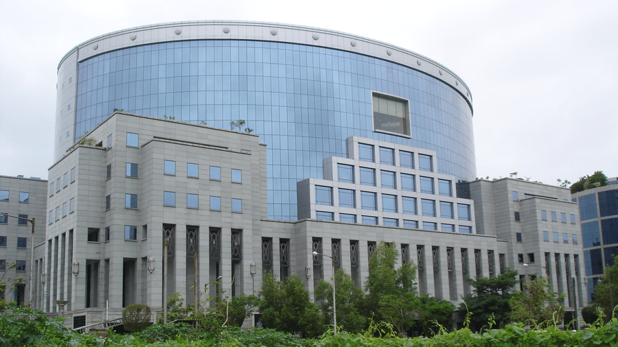 Facade shot of the BKC Kurla Complex in Mumbai.
