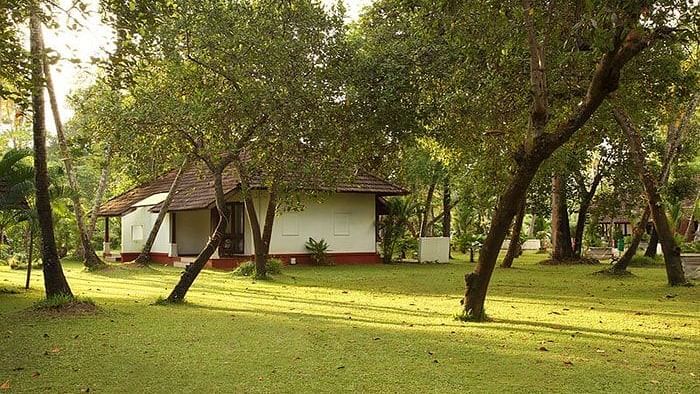 abad-turtle-single-cottage-resort, Contact Beach Resort in Marari, Beach resorts in Allepey, 4 Star Resorts in Alleppey, Best Beach Resorts in Alleppey, Best Beach Resorts Near Cochin, Beach Resorts in Kerala
