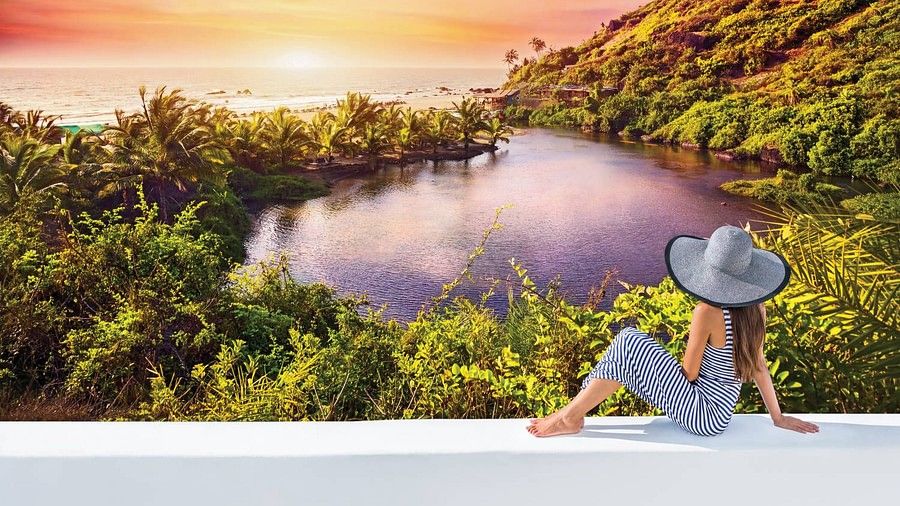 Happy holidays at Sarovar Hotels - India s Leading Hotel Chain   Top hotels in India 3 1