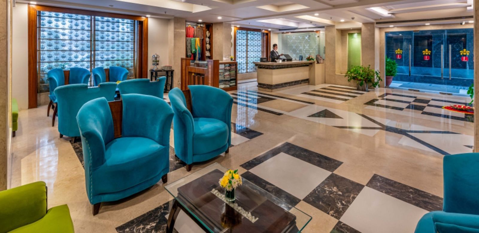 Lobby (9)