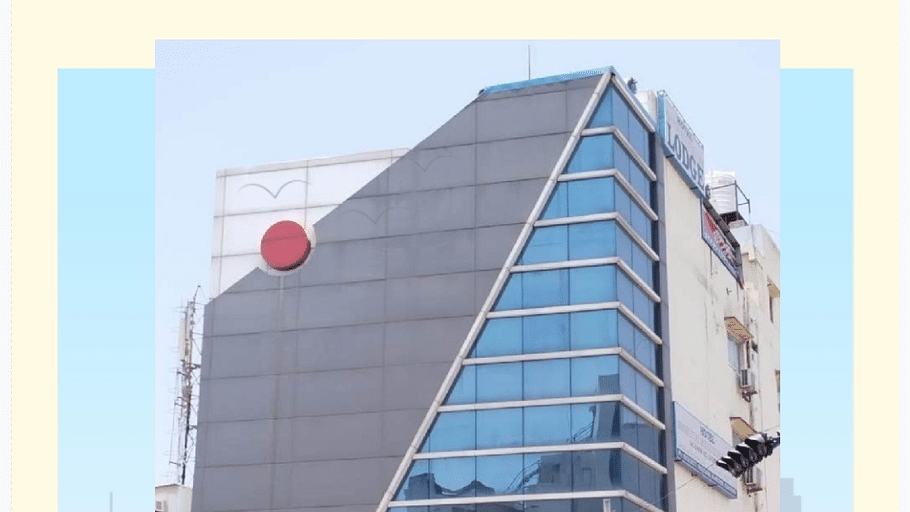 Hotel Maruthi Building 