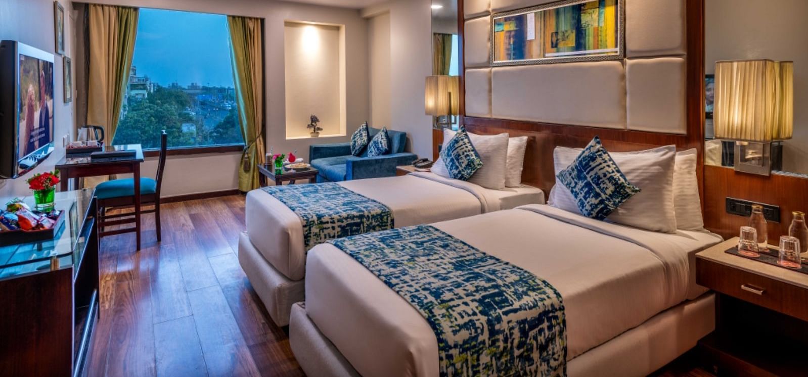 Club Room Twin Bed