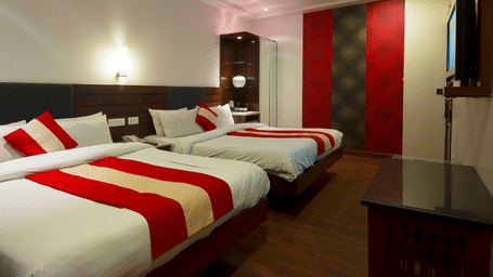 Rooms in Paharganj, Family Rooms at Hotel Aura Paharganj New Delhi 3