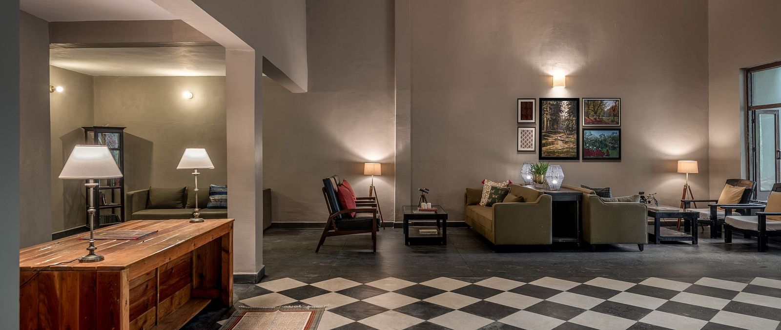 Reception and lobby at Saccharum Safari Lodge, Kanha Tiger Reserve 1