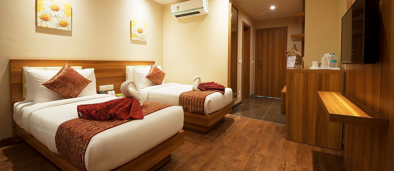 premium room - leroi haridwar