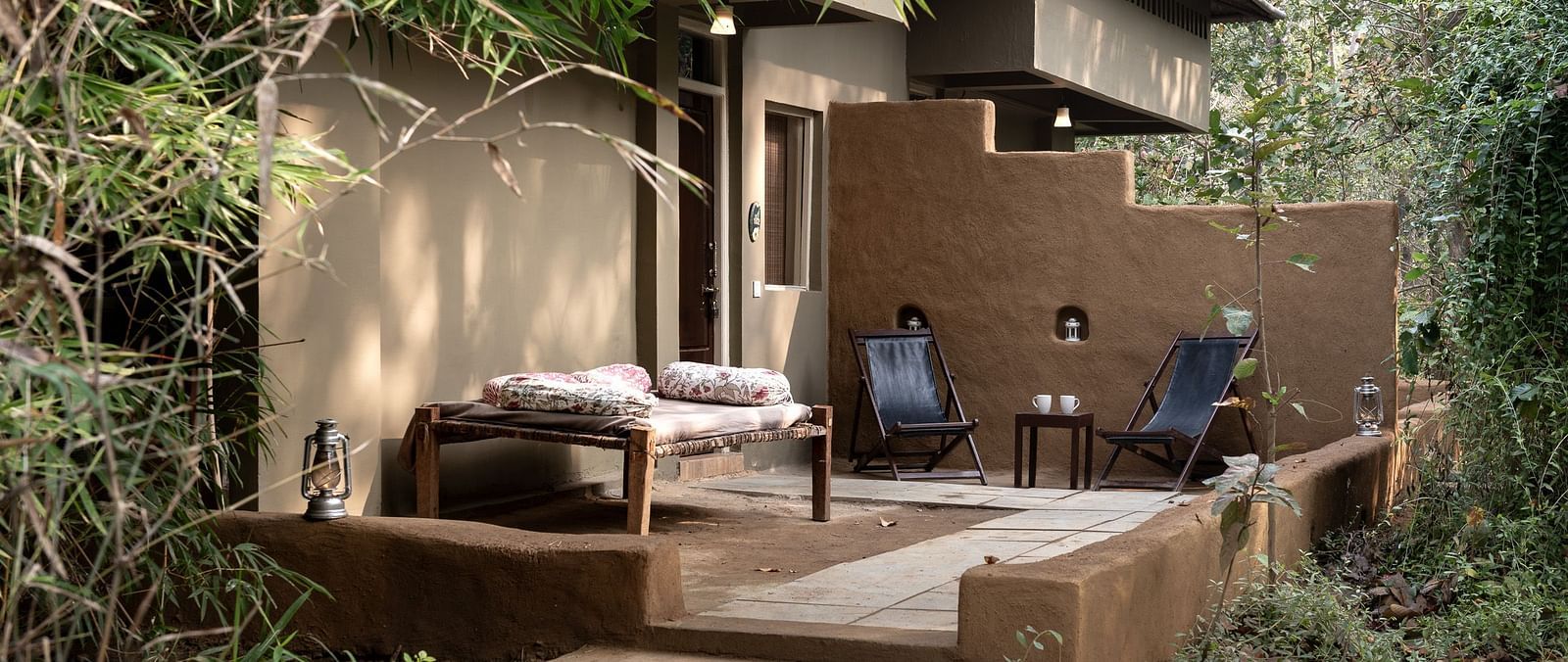 Sit-out area outside Jungle cottage at Saccharum Safari Lodge, Balaghat